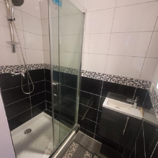  AGENCE IMMOBILIERE LANGONAISE : Appartement | LANGOGNE (48300) | 78 m2 | 129 000 € 