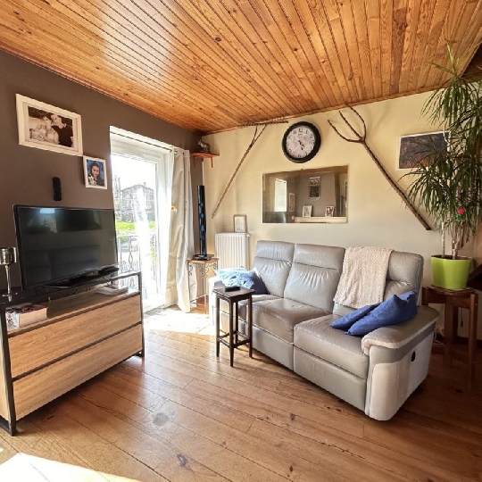  AGENCE IMMOBILIERE LANGONAISE : Maison / Villa | LANDOS (43340) | 218 m2 | 249 000 € 