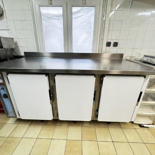  AGENCE IMMOBILIERE LANGONAISE : Local / Bureau | LE MONASTIER-SUR-GAZEILLE (43150) | 100 m2 | 66 000 € 