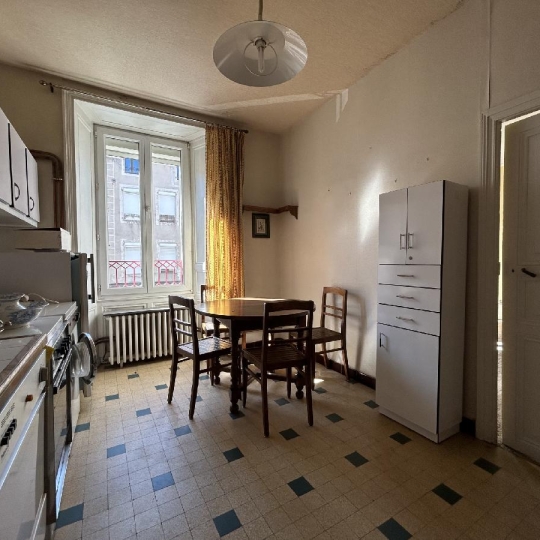  AGENCE IMMOBILIERE LANGONAISE : Appartement | LANGOGNE (48300) | 122 m2 | 109 000 € 