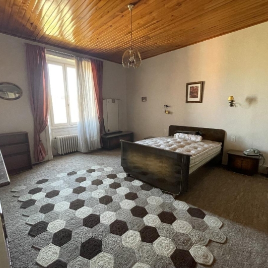  AGENCE IMMOBILIERE LANGONAISE : Appartement | LANGOGNE (48300) | 122 m2 | 109 000 € 