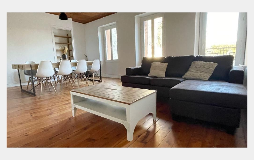 AGENCE IMMOBILIERE LANGONAISE : Maison / Villa | PRADELLES (43420) | 280 m2 | 1 200 € 