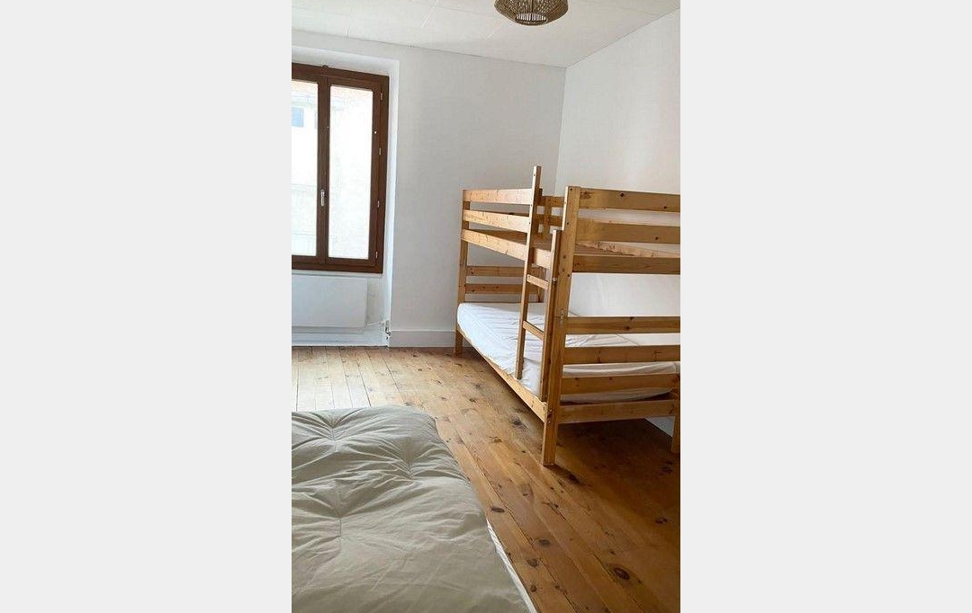 AGENCE IMMOBILIERE LANGONAISE : Maison / Villa | PRADELLES (43420) | 280 m2 | 1 200 € 