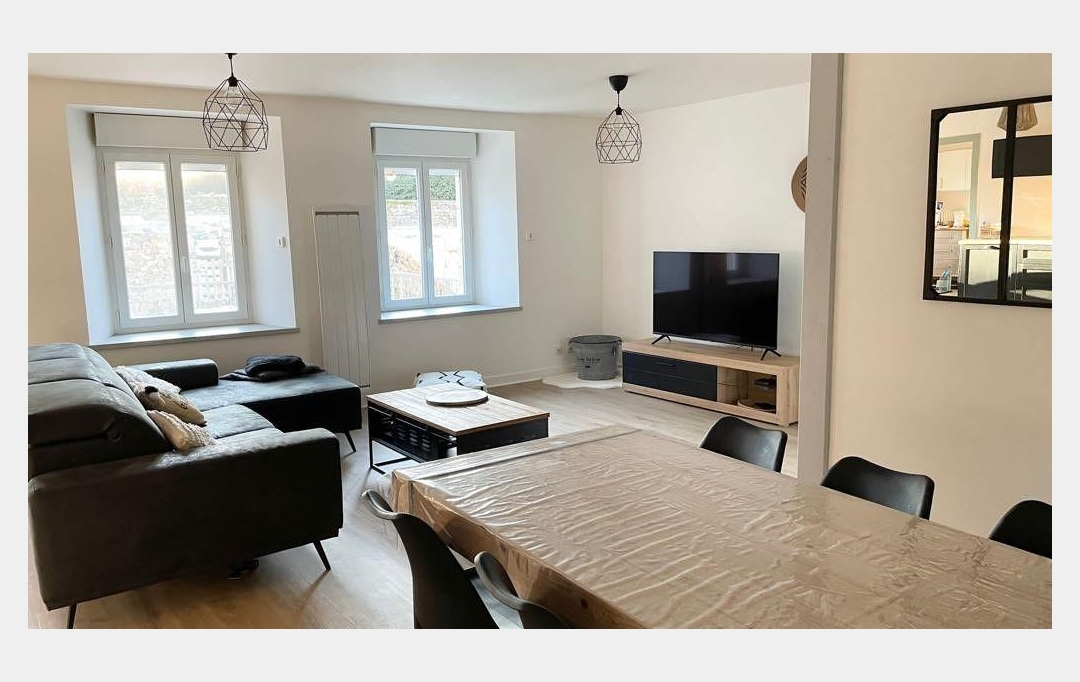 AGENCE IMMOBILIERE LANGONAISE : Maison / Villa | PRADELLES (43420) | 280 m2 | 1 200 € 