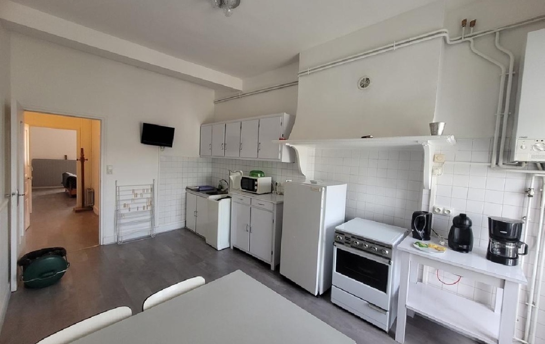 AGENCE IMMOBILIERE LANGONAISE : Immeuble | GRANDRIEU (48600) | 350 m2 | 149 000 € 
