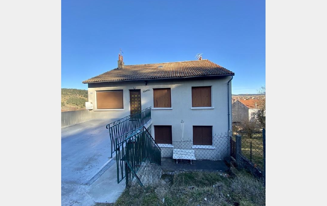 AGENCE IMMOBILIERE LANGONAISE : Immeuble | LANGOGNE (48300) | 183 m2 | 149 000 € 