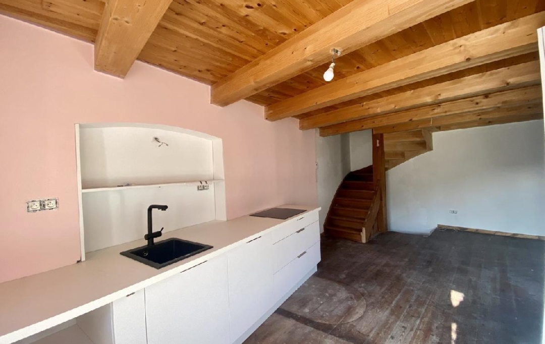 AGENCE IMMOBILIERE LANGONAISE : Maison / Villa | LANGOGNE (48300) | 63 m2 | 98 000 € 