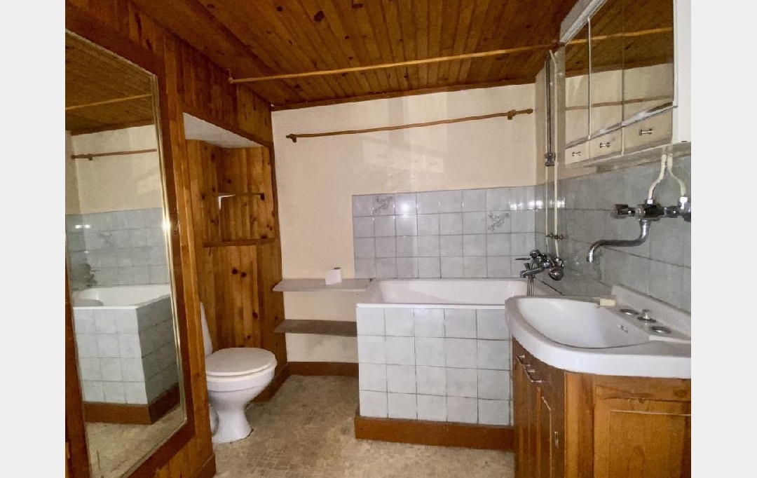 AGENCE IMMOBILIERE LANGONAISE : Maison / Villa | SAINT-ETIENNE-DU-VIGAN (43420) | 78 m2 | 115 000 € 