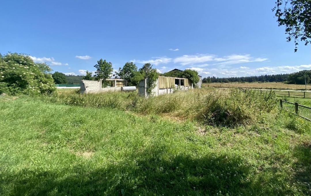 AGENCE IMMOBILIERE LANGONAISE : Terrain | LESPERON (07660) | 2 411 m2 | 66 000 € 