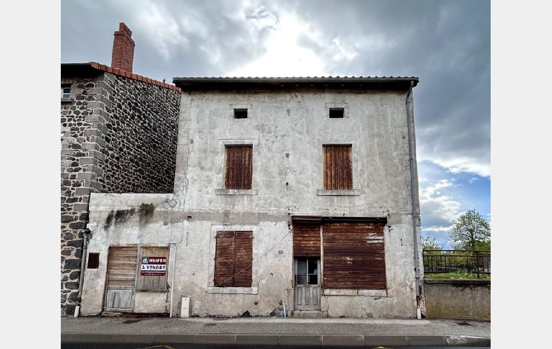 AGENCE IMMOBILIERE LANGONAISE : House | COSTAROS (43490) | 50 m2 | 25 000 € 