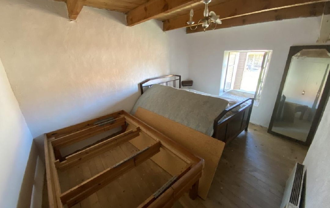 AGENCE IMMOBILIERE LANGONAISE : House | LANDOS (43340) | 60 m2 | 55 000 € 
