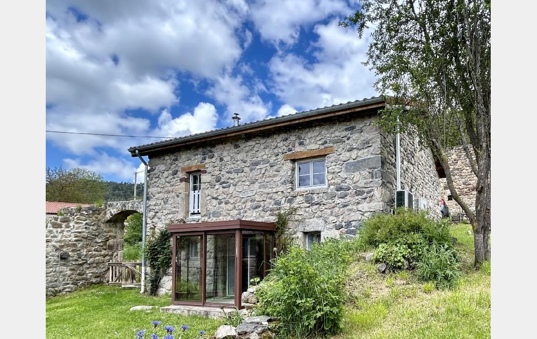 AGENCE IMMOBILIERE LANGONAISE : Maison / Villa | SAINT-HAON (43340) | 120 m2 | 160 000 € 