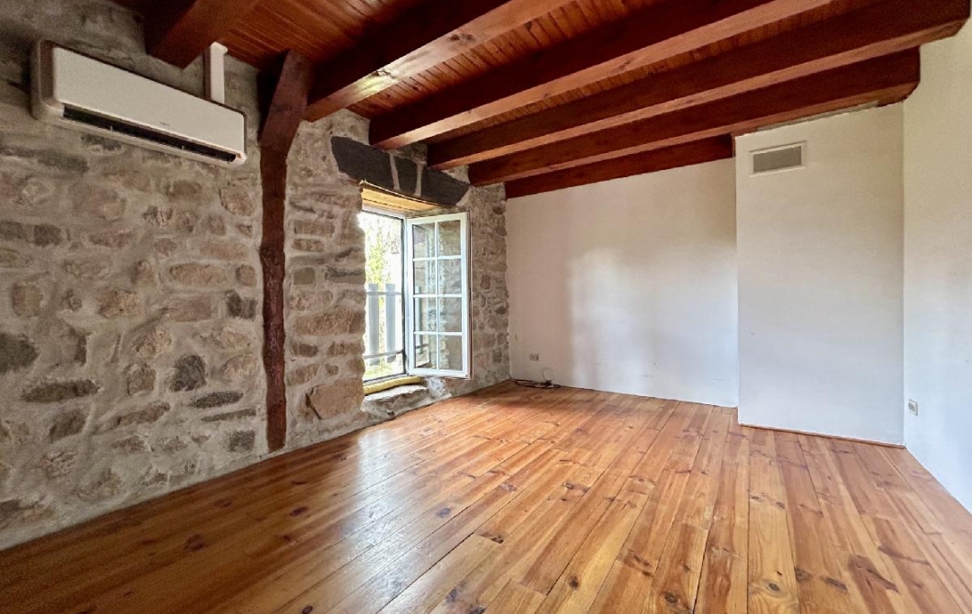 AGENCE IMMOBILIERE LANGONAISE : Maison / Villa | SAINT-HAON (43340) | 120 m2 | 160 000 € 