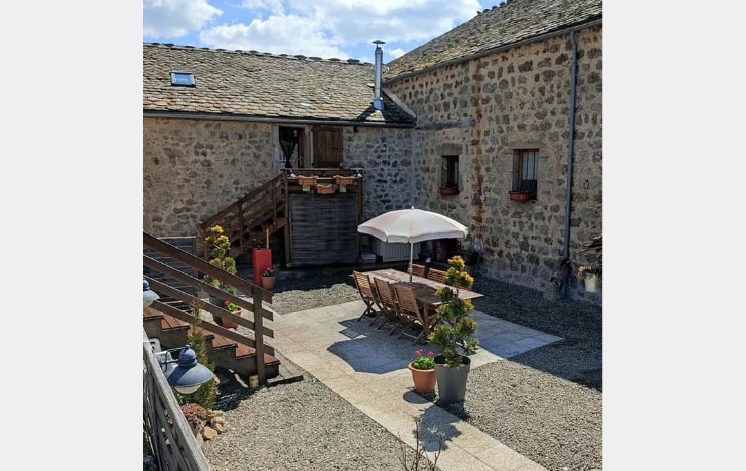 AGENCE IMMOBILIERE LANGONAISE : House | CHATEAUNEUF-DE-RANDON (48170) | 404 m2 | 570 000 € 