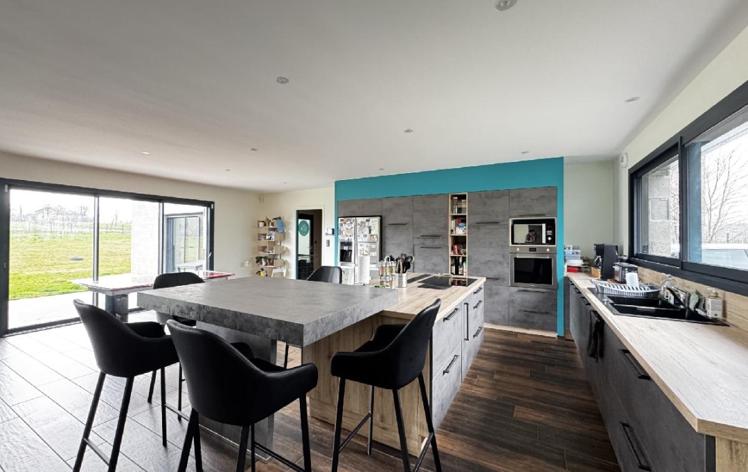 AGENCE IMMOBILIERE LANGONAISE : Maison / Villa | BELLEVUE-LA-MONTAGNE (43350) | 250 m2 | 455 400 € 