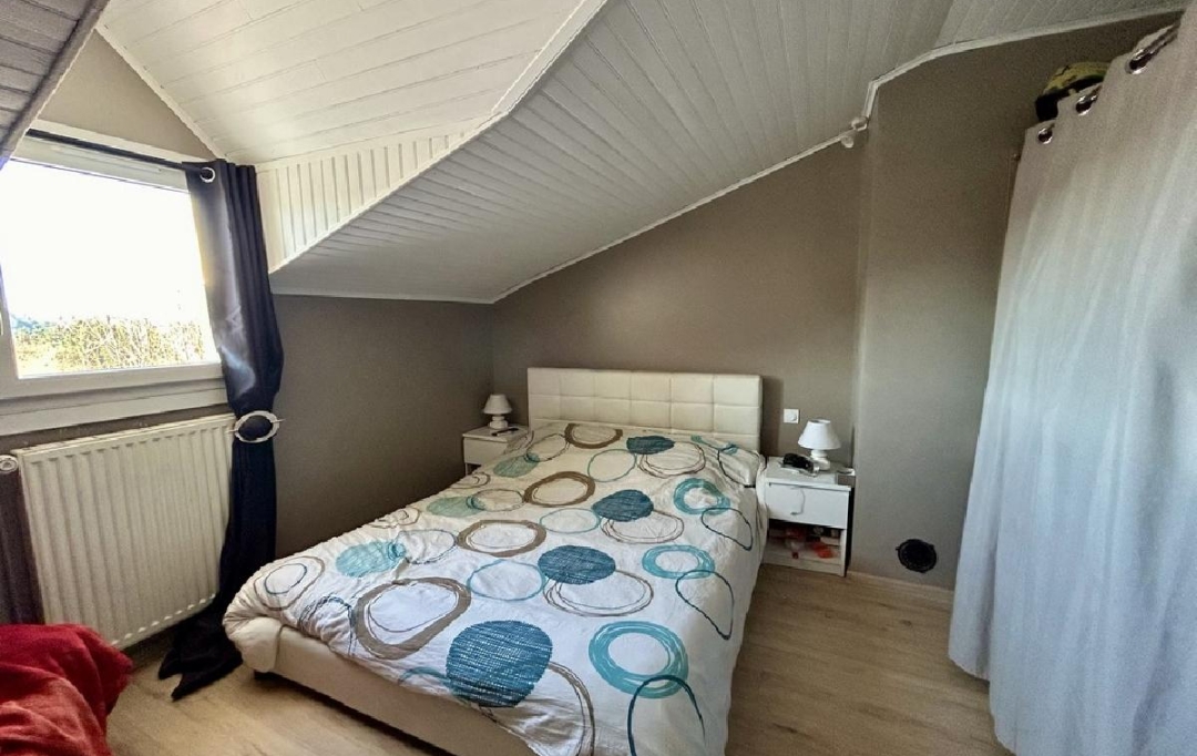 AGENCE IMMOBILIERE LANGONAISE : House | LESPERON (07660) | 106 m2 | 230 000 € 