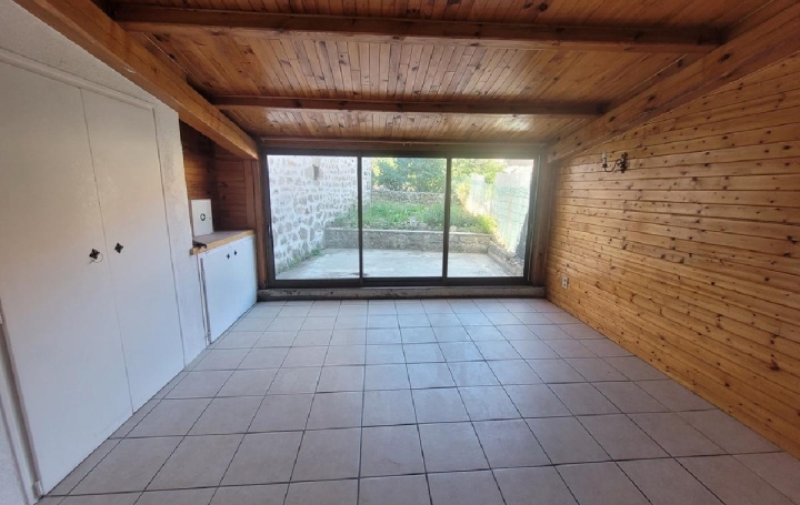 AGENCE IMMOBILIERE LANGONAISE : House | CHAMBON-LE-CHATEAU (48600) | 90 m2 | 65 000 € 