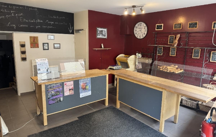  AGENCE IMMOBILIERE LANGONAISE Local / Bureau | LE MONASTIER-SUR-GAZEILLE (43150) | 100 m2 | 66 000 € 