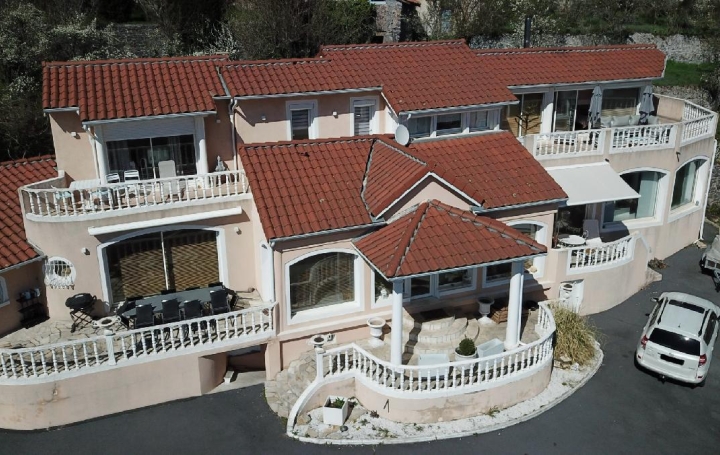 Maison ESPALY-SAINT-MARCEL 234 m2 480 000 € Maison ESPALY-SAINT-MARCEL 234 m2 480 000 €